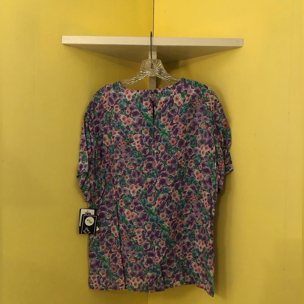 Southern Lady floral top. Vintage with tags.